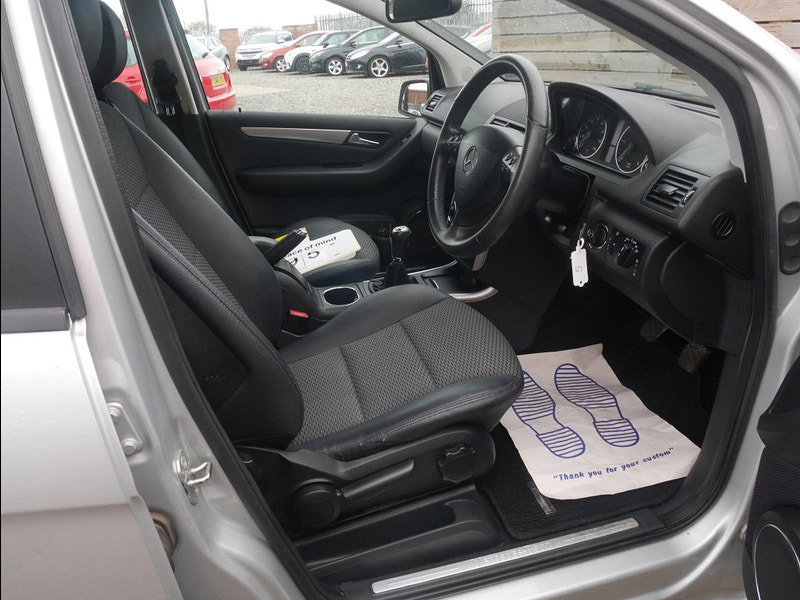 Mercedes-Benz A Class 2.0 A160 CDI Avantgarde SE Hatchback 5dr Diesel Manual (129 g/km, 82 bhp) 5dr Manual 2026