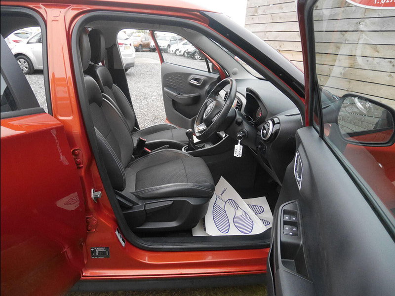 MG MG3 1.5 VTi-TECH Exclusive Hatchback 5dr Petrol Manual Euro 6 (s/s) (106 ps) 5dr Manual 2026