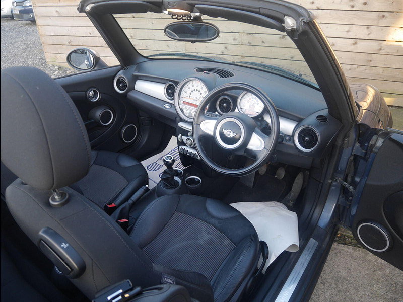MINI Convertible 1.6 One Convertible 2dr Petrol Manual Euro 5 (98 ps) 2dr Manual 2026