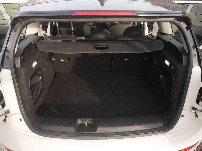 MINI Clubman 1.5 Cooper Classic Estate 6dr Petrol Manual Euro 6 (s/s) (136 ps) 6dr Manual 2026