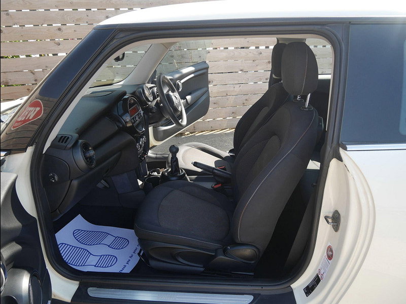 MINI Hatch 1.2 One Hatchback 3dr Petrol Manual Euro 6 (s/s) (102 ps) 3dr Manual 2026