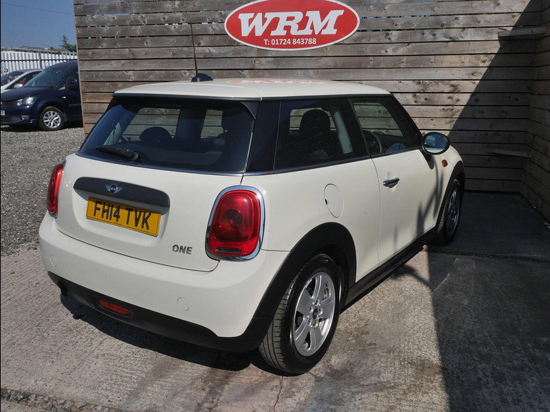 MINI Hatch 1.2 One Hatchback 3dr Petrol Manual Euro 6 (s/s) (102 ps) 3dr Manual 2026