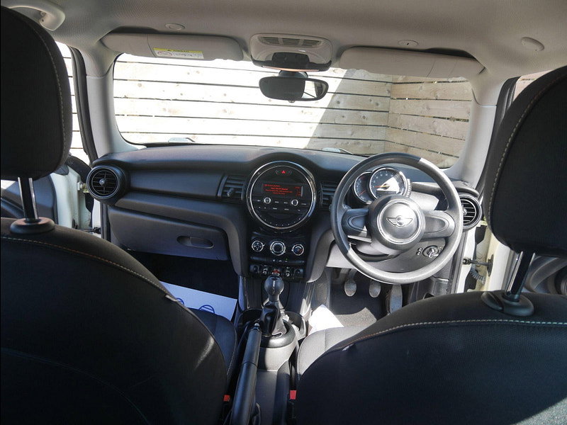 MINI Hatch 1.2 One Hatchback 3dr Petrol Manual Euro 6 (s/s) (102 ps) 3dr Manual 2026