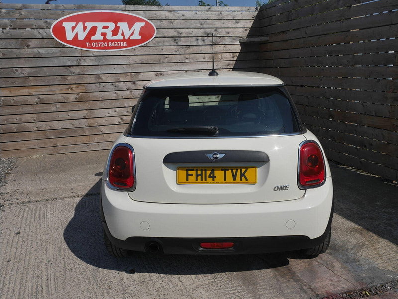 MINI Hatch 1.2 One Hatchback 3dr Petrol Manual Euro 6 (s/s) (102 ps) 3dr Manual 2026
