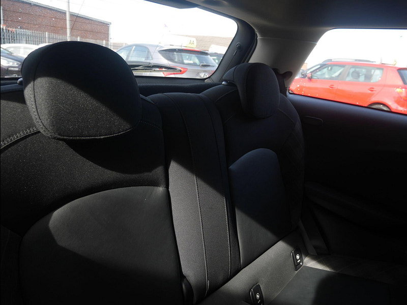 MINI Hatch 1.5 Cooper Hatchback 3dr Petrol Manual Euro 6 (s/s) (136 ps) 3dr Manual 2026