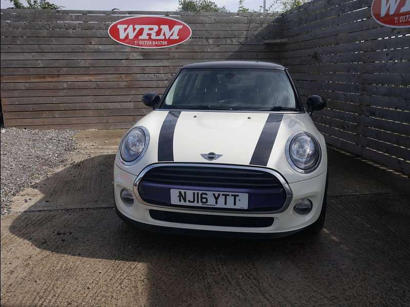 MINI Hatch 1.5 Cooper Hatchback 3dr Petrol Manual Euro 6 (s/s) (136 ps) 3dr Manual 2026