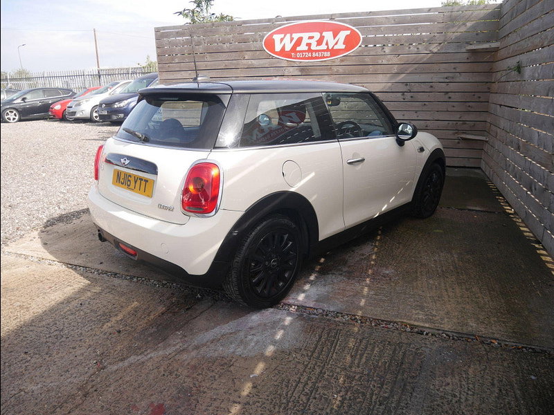 MINI Hatch 1.5 Cooper Hatchback 3dr Petrol Manual Euro 6 (s/s) (136 ps) 3dr Manual 2026