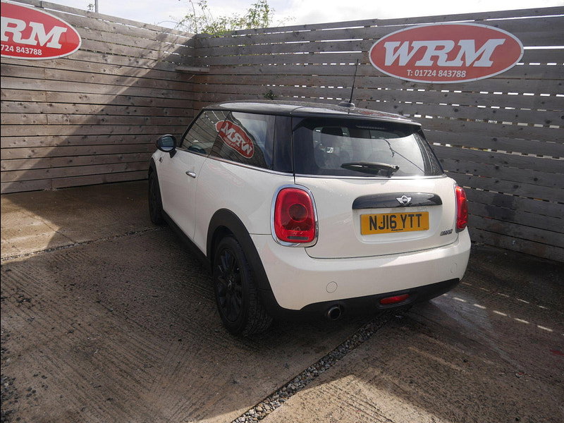 MINI Hatch 1.5 Cooper Hatchback 3dr Petrol Manual Euro 6 (s/s) (136 ps) 3dr Manual 2026
