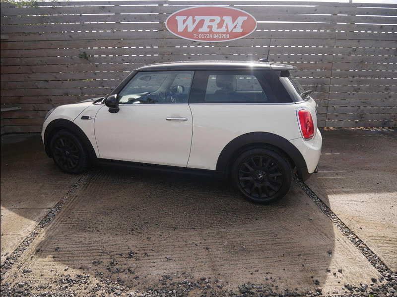 MINI Hatch 1.5 Cooper Hatchback 3dr Petrol Manual Euro 6 (s/s) (136 ps) 3dr Manual 2026