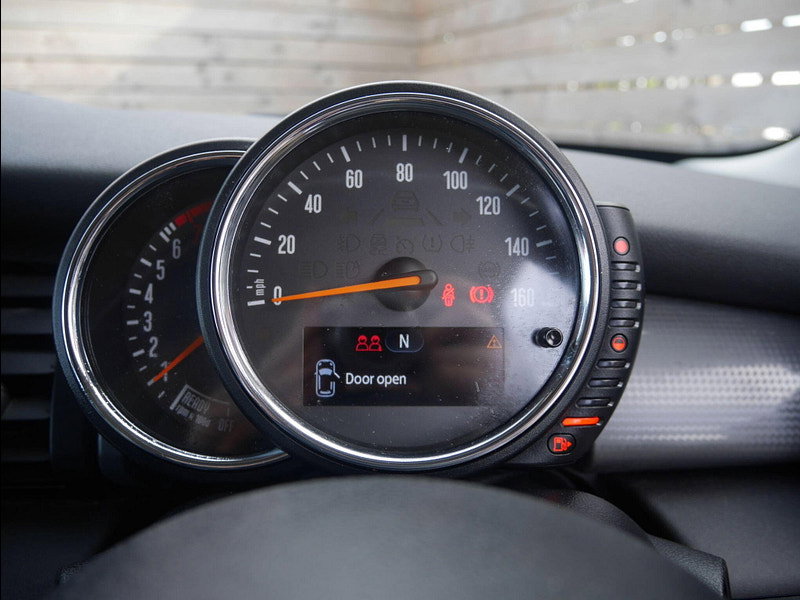 MINI Hatch 1.5 Cooper Hatchback 3dr Petrol Manual Euro 6 (s/s) (136 ps) 3dr Manual 2026