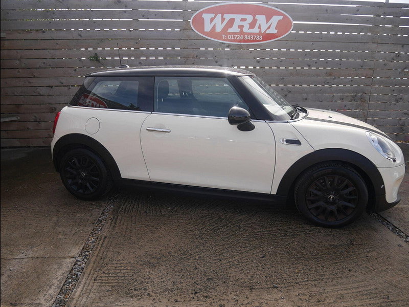 MINI Hatch 1.5 Cooper Hatchback 3dr Petrol Manual Euro 6 (s/s) (136 ps) 3dr Manual 2026