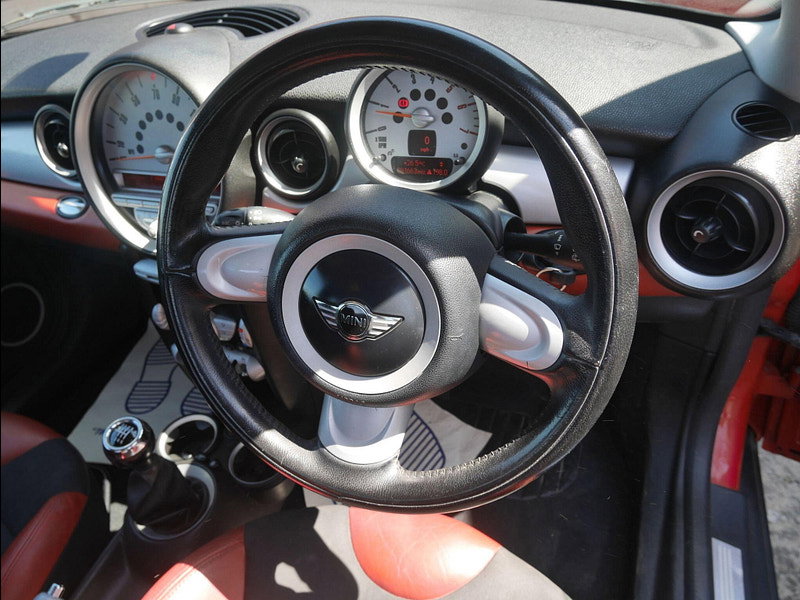 MINI Hatch 1.6 Cooper D Hatchback 3dr Diesel Manual Euro 4 (110 ps) 3dr Manual 2026