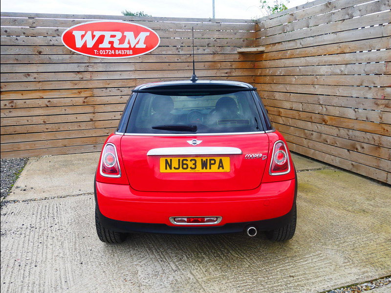 MINI Hatch 1.6 Cooper D Hatchback 3dr Diesel Manual Euro 5 (s/s) (112 ps) 3dr Manual 2026