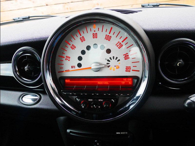 MINI Hatch 1.6 Cooper D Hatchback 3dr Diesel Manual Euro 5 (s/s) (112 ps) 3dr Manual 2026