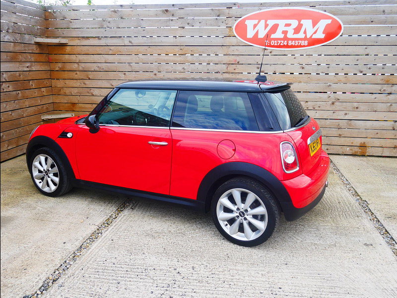 MINI Hatch 1.6 Cooper D Hatchback 3dr Diesel Manual Euro 5 (s/s) (112 ps) 3dr Manual 2026