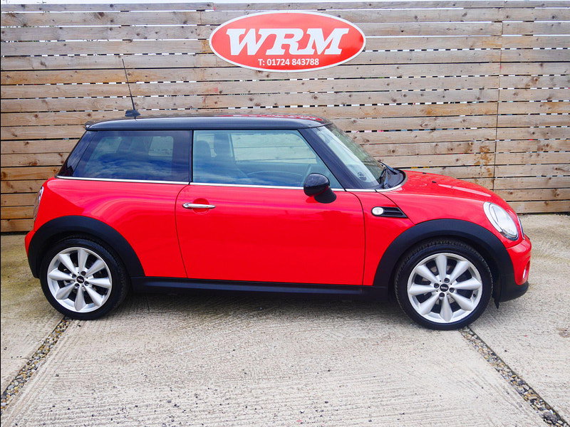 MINI Hatch 1.6 Cooper D Hatchback 3dr Diesel Manual Euro 5 (s/s) (112 ps) 3dr Manual 2026