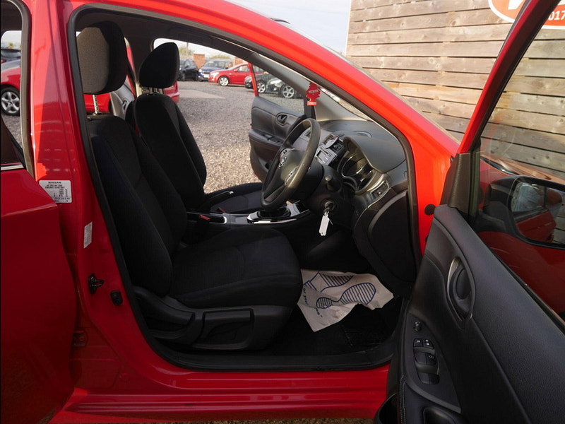 Nissan Pulsar 1.5 dCi Visia Hatchback 5dr Diesel Manual Euro 6 (s/s) (110 ps) 5dr Manual 2026