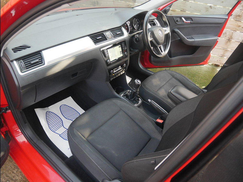 Skoda Rapid Spaceback 1.2 TSI SE Tech Hatchback 5dr Petrol Manual Euro 6 (s/s) (90 ps) 5dr Manual 2026