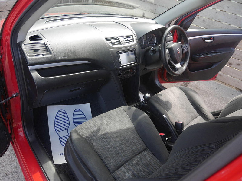 Suzuki Swift 1.2 SZ4 Hatchback 5dr Petrol Manual Euro 6 (94 ps) 5dr Manual 2026