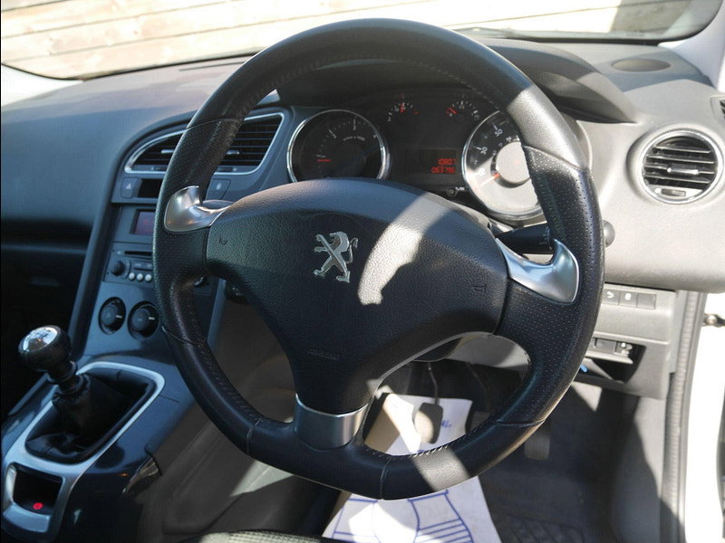 Peugeot 5008 1.6 BlueHDi Active MPV 5dr Diesel Manual Euro 6 (s/s) (120 ps) 5dr Manual 2026