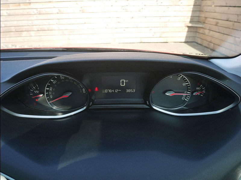 Peugeot 308 SW 1.2 PureTech Allure Estate 5dr Petrol Manual Euro 6 (s/s) (130 ps) 5dr Manual 2026