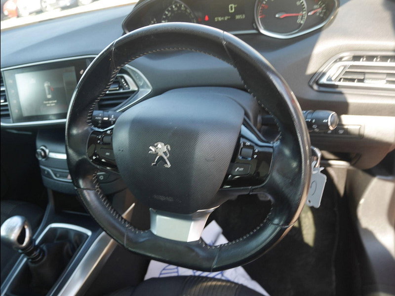 Peugeot 308 SW 1.2 PureTech Allure Estate 5dr Petrol Manual Euro 6 (s/s) (130 ps) 5dr Manual 2026