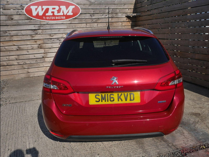 Peugeot 308 SW 1.2 PureTech Allure Estate 5dr Petrol Manual Euro 6 (s/s) (130 ps) 5dr Manual 2026