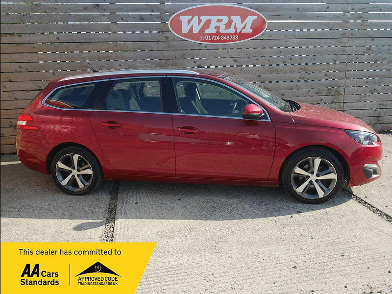 Peugeot 308 SW 1.2 PureTech Allure Estate 5dr Petrol Manual Euro 6 (s/s) (130 ps) 5dr Manual 2026