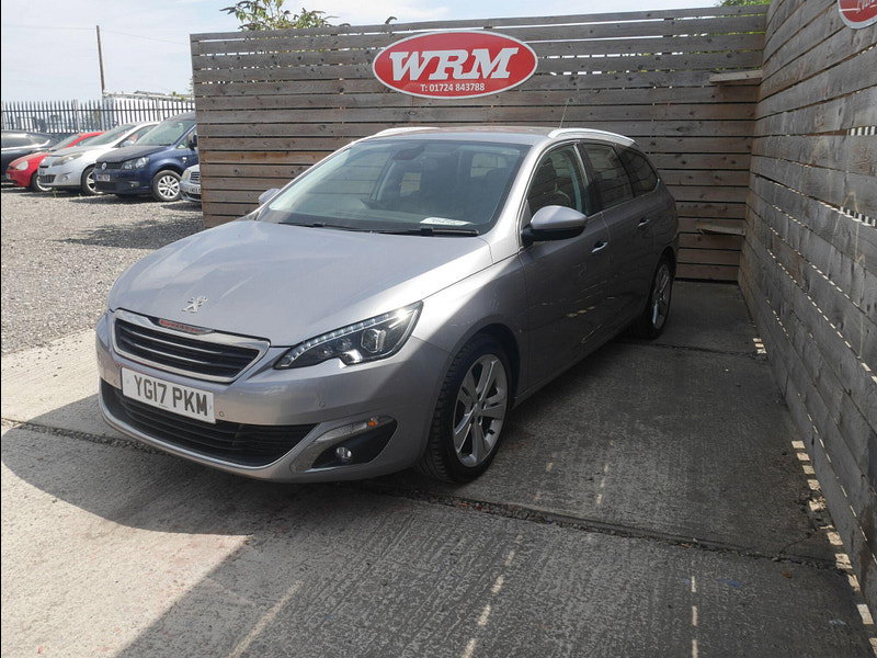 Peugeot 308 SW 1.2 PureTech Allure Estate 5dr Petrol Manual Euro 6 (s/s) (130 ps) 5dr Manual 2026