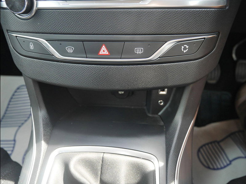 Peugeot 308 SW 1.2 PureTech Allure Estate 5dr Petrol Manual Euro 6 (s/s) (130 ps) 5dr Manual 2026