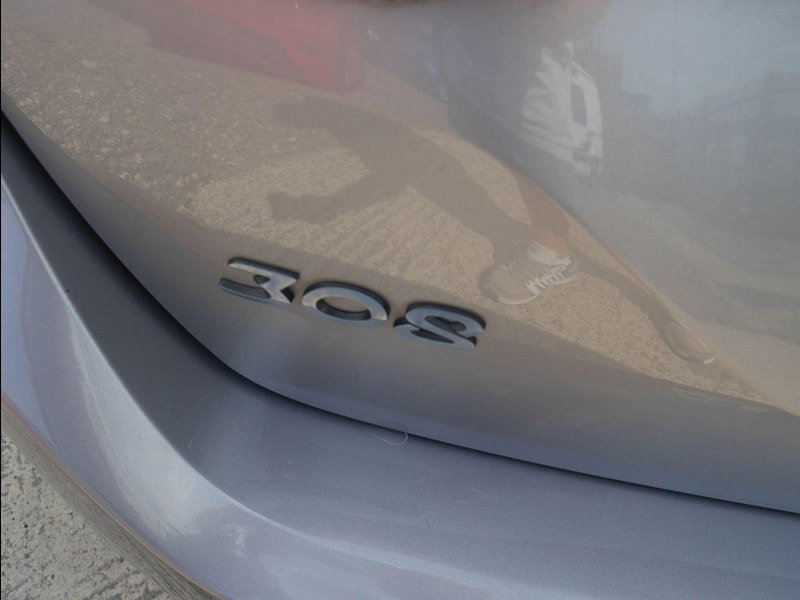Peugeot 308 SW 1.2 PureTech Allure Estate 5dr Petrol Manual Euro 6 (s/s) (130 ps) 5dr Manual 2026