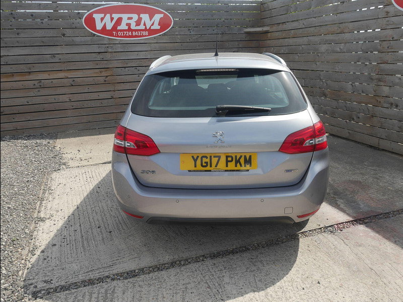 Peugeot 308 SW 1.2 PureTech Allure Estate 5dr Petrol Manual Euro 6 (s/s) (130 ps) 5dr Manual 2026