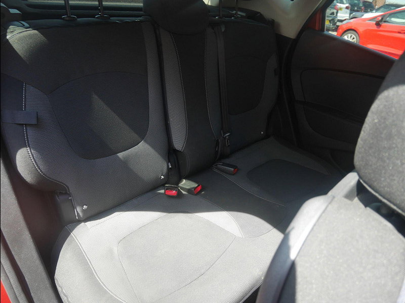 Renault Captur 1.5 dCi ENERGY Dynamique S Nav SUV 5dr Diesel Manual Euro 6 (s/s) (90 ps) 5dr Manual 2026