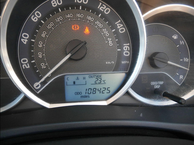 Toyota Auris 1.33 Dual VVT-i Icon Plus Hatchback 5dr Petrol Manual Euro 5 (s/s) (101 ps) 5dr Manual 2026