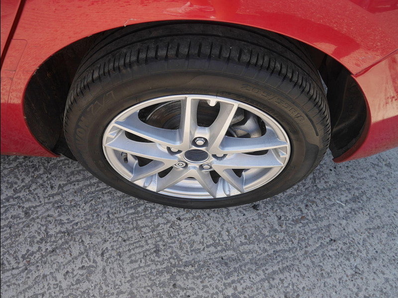 Toyota Auris 1.33 Dual VVT-i Icon Plus Hatchback 5dr Petrol Manual Euro 5 (s/s) (101 ps) 5dr Manual 2026