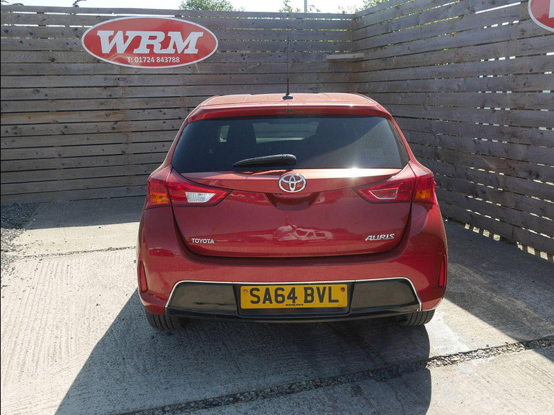 Toyota Auris 1.33 Dual VVT-i Icon Plus Hatchback 5dr Petrol Manual Euro 5 (s/s) (101 ps) 5dr Manual 2026