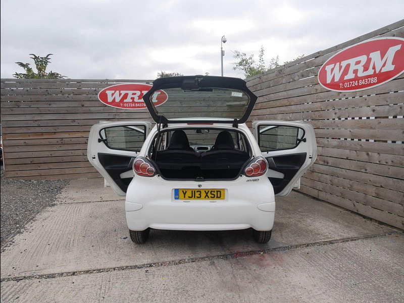 Toyota Aygo 1.0 VVT-i Ice Hatchback 5dr Petrol Manual Euro 5 (67 ps) 5dr Manual 2026