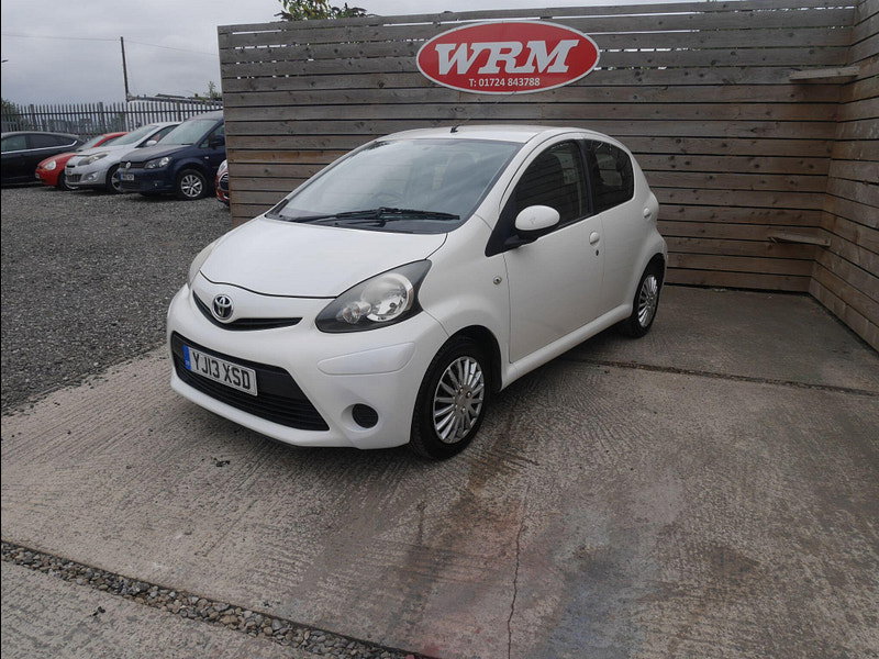 Toyota Aygo 1.0 VVT-i Ice Hatchback 5dr Petrol Manual Euro 5 (67 ps) 5dr Manual 2026