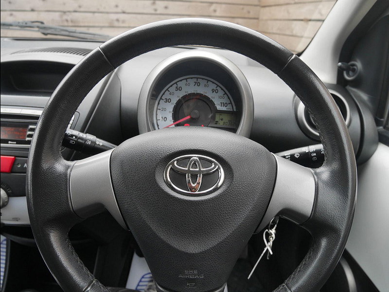 Toyota Aygo 1.0 VVT-i Ice Hatchback 5dr Petrol Manual Euro 5 (67 ps) 5dr Manual 2026