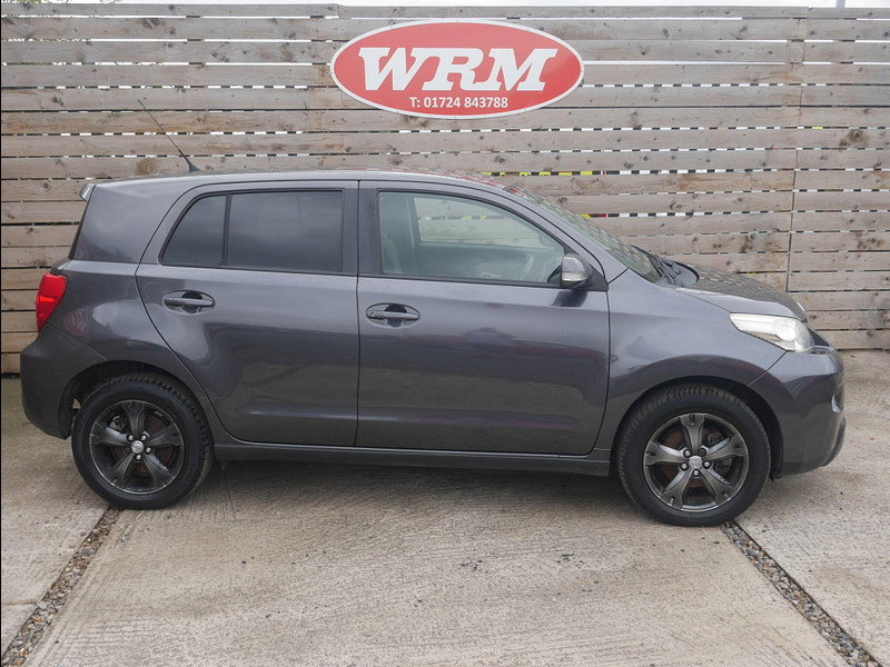 Toyota Urban Cruiser 1.4 D-4D SUV 5dr Diesel Manual 4WD Euro 5 (90 ps) 5dr Manual 2026