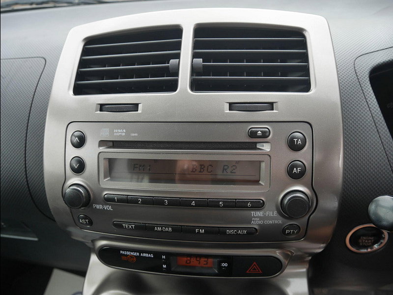 Toyota Urban Cruiser 1.4 D-4D SUV 5dr Diesel Manual 4WD Euro 5 (90 ps) 5dr Manual 2026