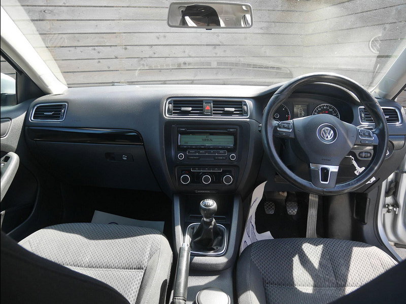 Volkswagen Jetta 2.0 TDI SE Saloon 4dr Diesel Manual Euro 5 (140 ps) 4dr Manual 2026