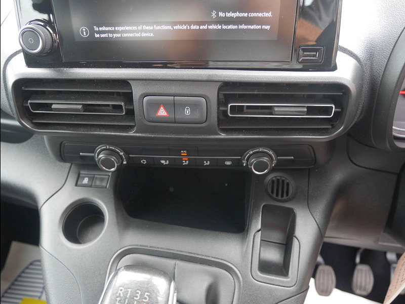 Vauxhall Combo Life 1.2 Turbo GPF Energy MPV 5dr Petrol Manual Euro 6 (s/s) (7 Seat) (110 ps) 5dr Manual 2026