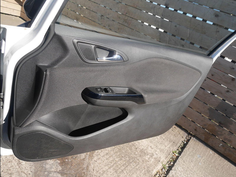 Vauxhall Corsa 1.4i ecoTEC Griffin Hatchback 3dr Petrol Manual Euro 6 (75 ps) 3dr Manual 2026