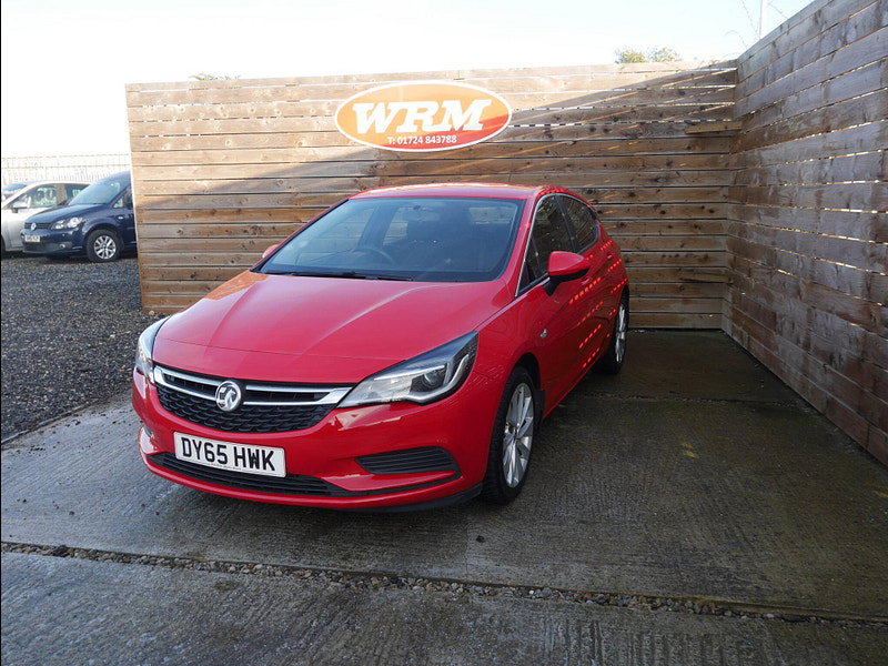 Vauxhall Astra 1.0i Turbo ecoFLEX Design Hatchback 5dr Petrol Manual Euro 6 (s/s) (105 ps) 5dr Manual 2026