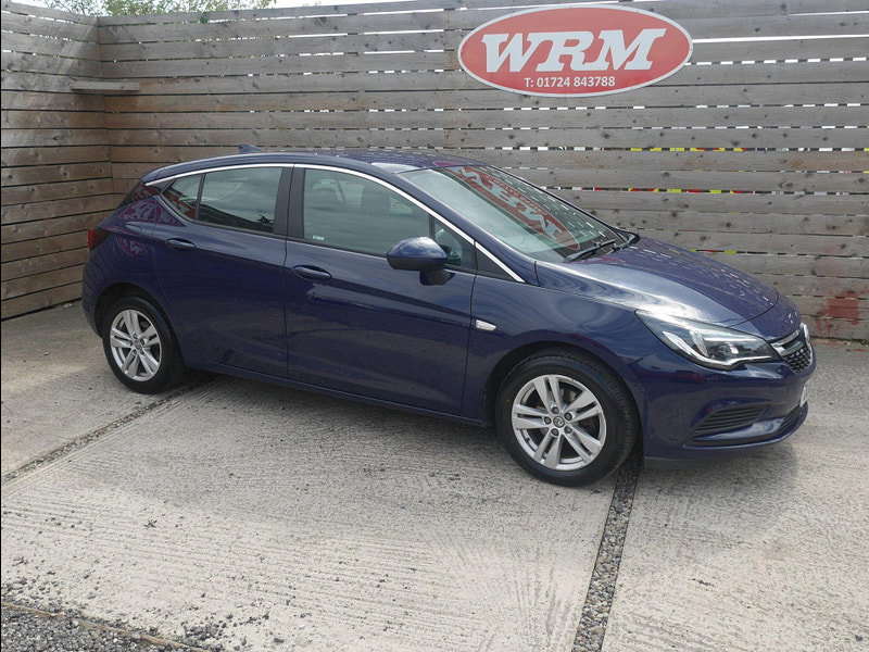 Vauxhall Astra 1.0i Turbo ecoFLEX Tech Line Hatchback 5dr Petrol Manual Euro 6 (s/s) (105 ps) 5dr Manual 2026