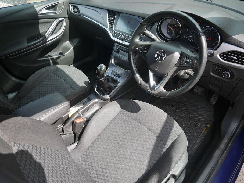 Vauxhall Astra 1.0i Turbo ecoFLEX Tech Line Hatchback 5dr Petrol Manual Euro 6 (s/s) (105 ps) 5dr Manual 2026