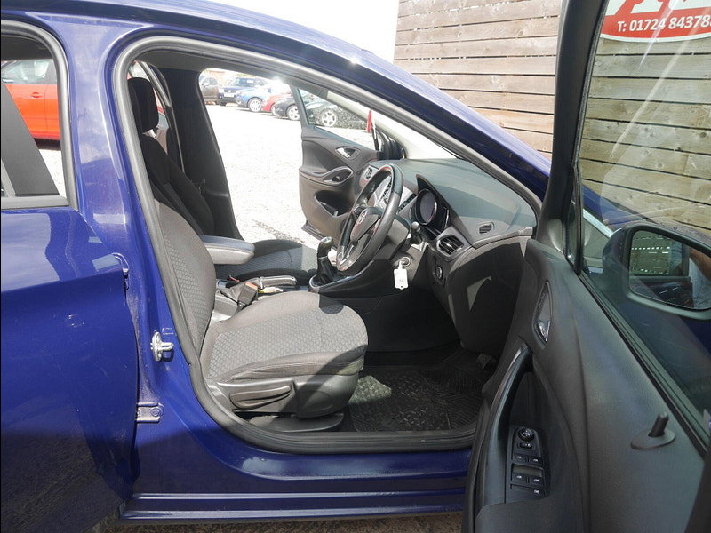 Vauxhall Astra 1.0i Turbo ecoFLEX Tech Line Hatchback 5dr Petrol Manual Euro 6 (s/s) (105 ps) 5dr Manual 2026