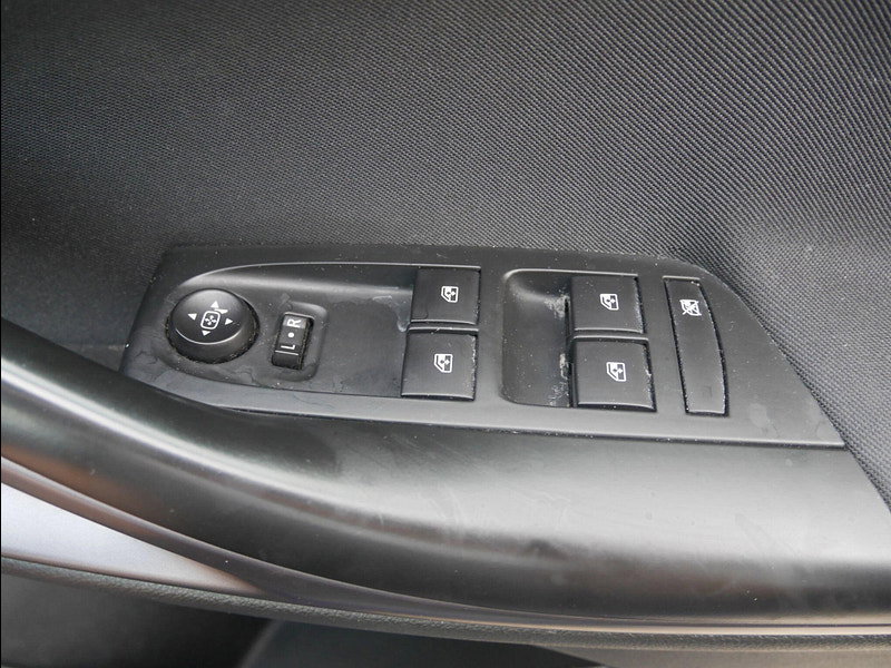 Vauxhall Astra 1.0i Turbo ecoFLEX Tech Line Hatchback 5dr Petrol Manual Euro 6 (s/s) (105 ps) 5dr Manual 2026