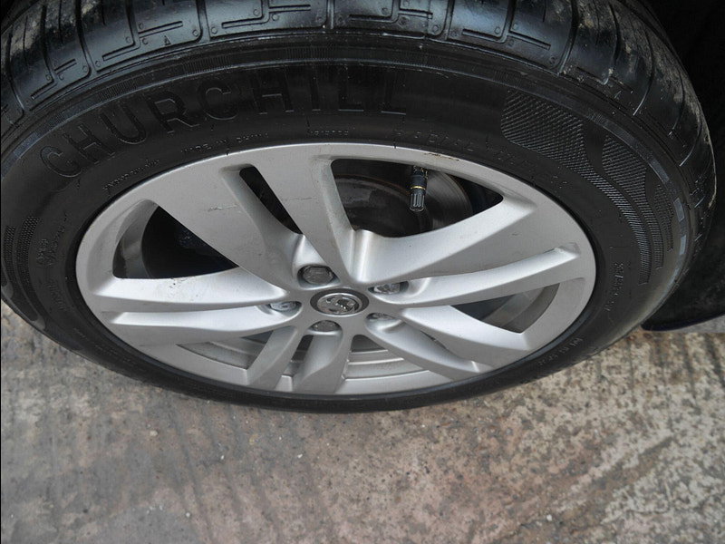 Vauxhall Astra 1.0i Turbo ecoFLEX Tech Line Hatchback 5dr Petrol Manual Euro 6 (s/s) (105 ps) 5dr Manual 2026